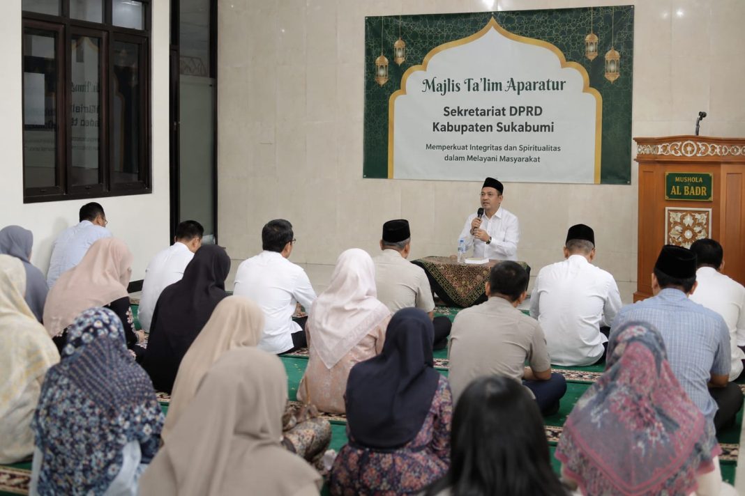 Majlis Ta’lim Setwan DPRD Sukabumi Jadi Sarana Pembinaan Moral Pegawai